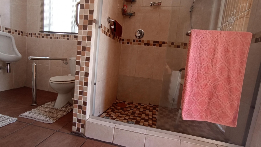 4 Bedroom Property for Sale in Vredenburg Western Cape